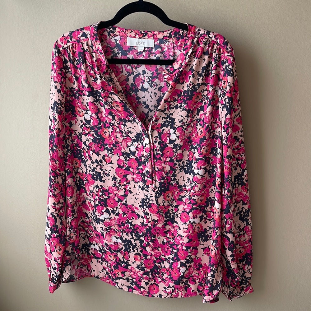 Loft pink long sleeve floral blouse